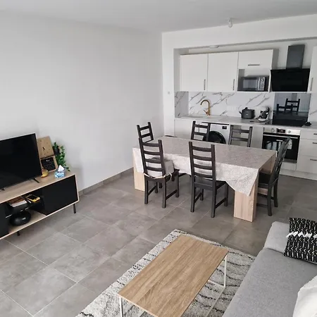 T3 Proche דירה *